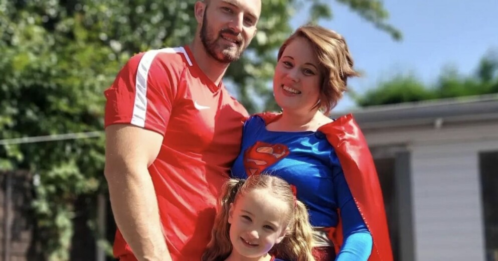 Brogan Williams drömmer om en sista resa med familjen. Drömmen är att åka till Disneyland i Florida så dottern Freya får se magin på plats. Garreth Williams, Brogan Williams och Freya
