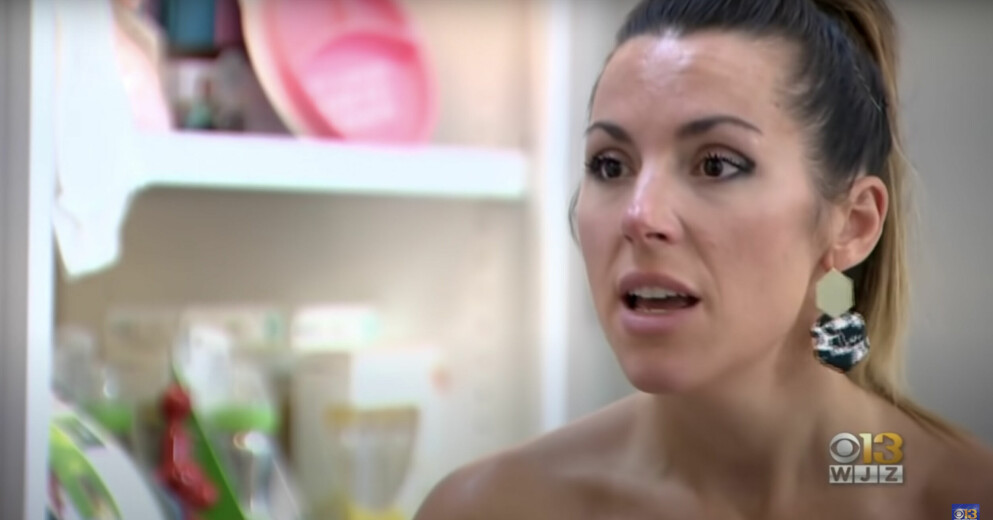 Stacey Fifer låg på BB när hennes mamma drabbades av en hjärtinfarkt på sjukhuset. Kathy kämpade för sitt liv samtidigt som Stacey hade en tuff förlossning. Stacey Fifer