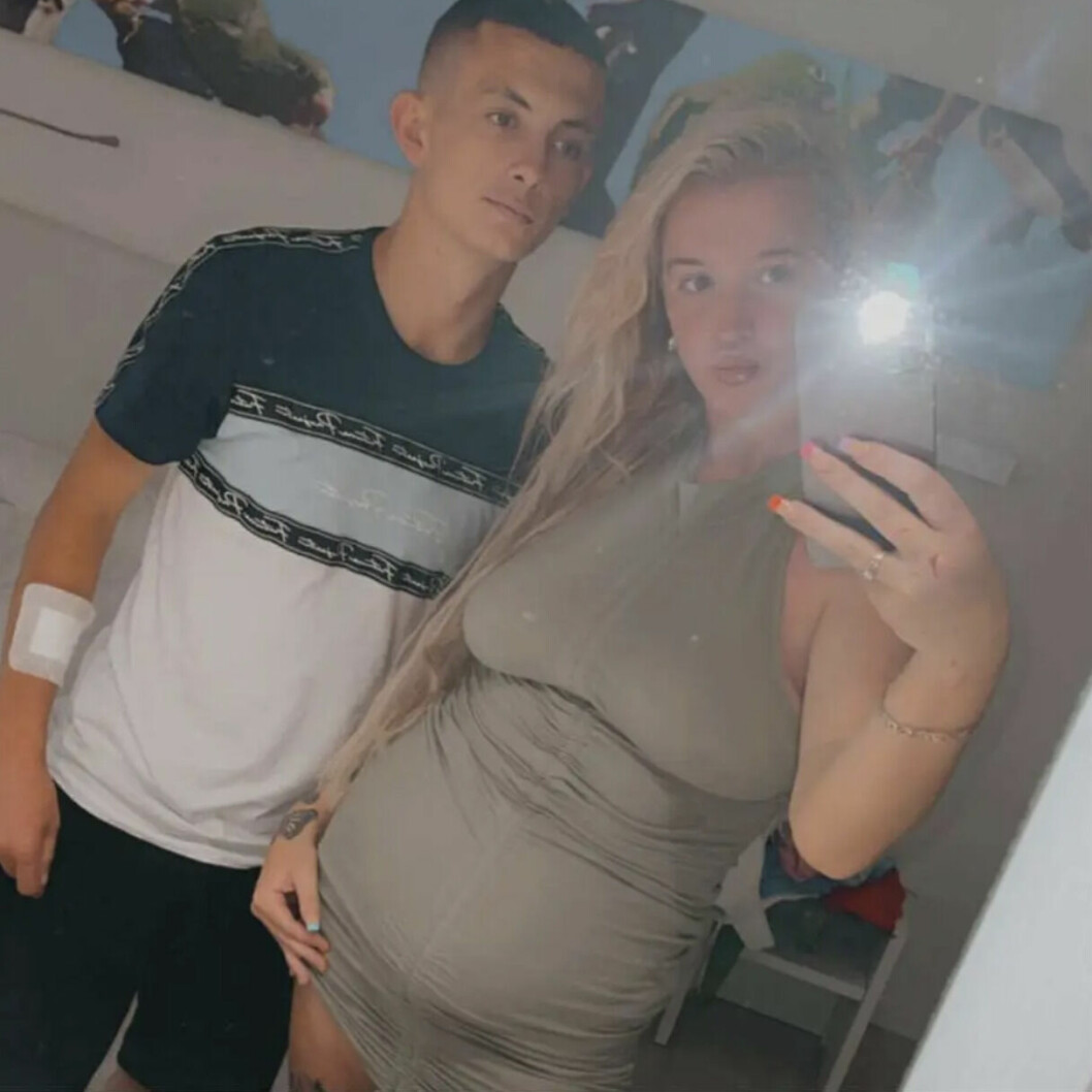 Chloe Higgins var gravid i den sjätte månaden.