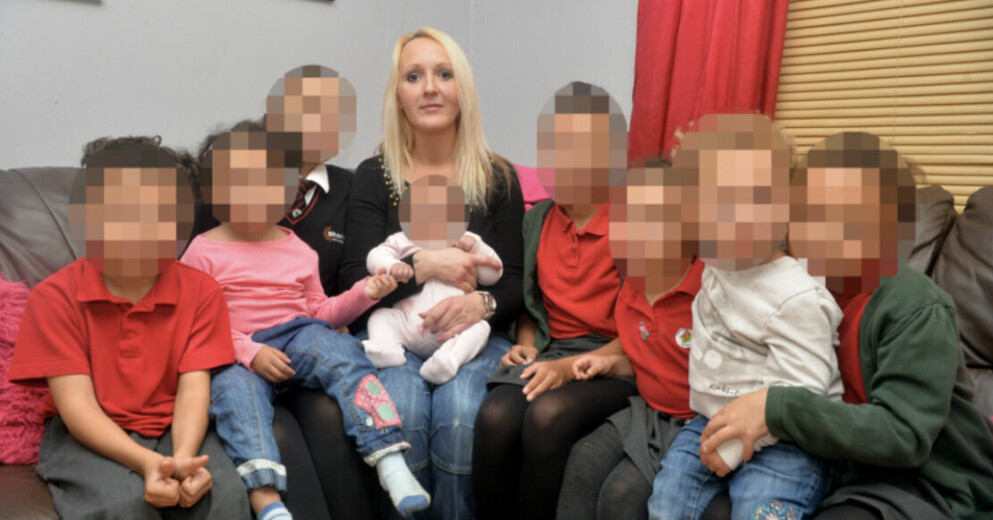 Marie Buchan har åtta barn. De är mellan sex och 18 år gamla. Marie Buchan