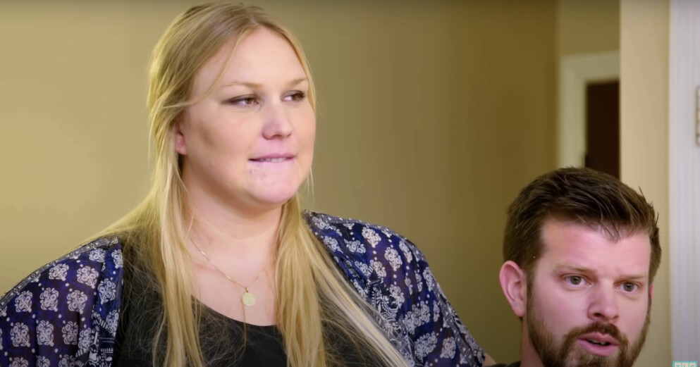 Haleigh har i en intervju sagt att hennes pappa inte ville att hon skulle gifta sig med Brian eftersom han med sina 173 centimeter skulle förstöra familjens genpool. Haleigh Hampton Carvalho och Brian Carvalho
