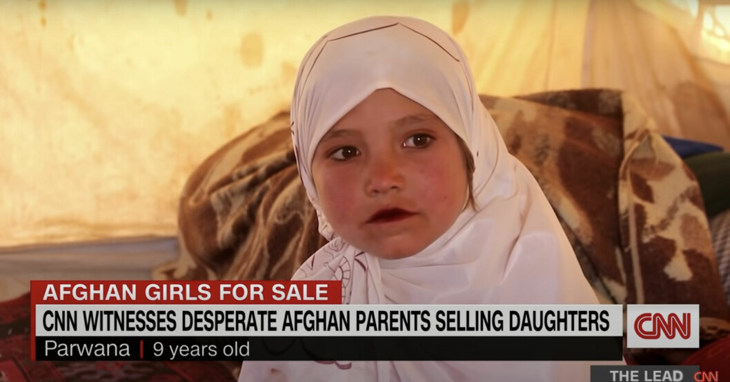 Parwana Malik försökte streta emot och bad sin pappa in i det sista att han inte sälja henne. Parwana Malik