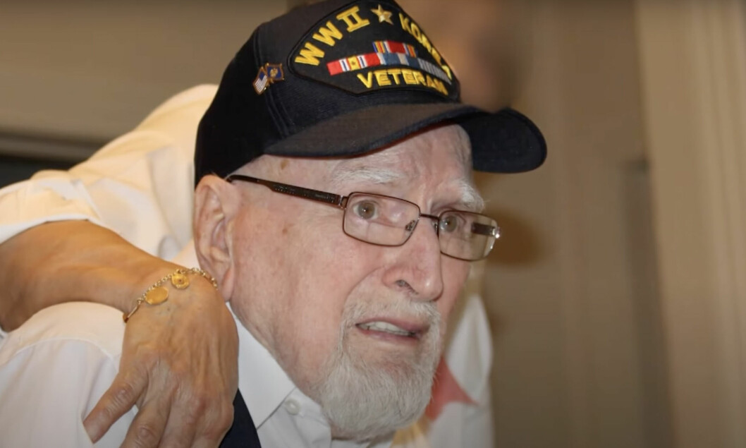 98-årige David Saunders avled i augusti i år av covid-19. Andra världskrigsveteranen ville att hans kropp även skulle göra gott efter hans död – så han önskade att den donerades till forskning. Men istället för att gå till forskningssyften gick han kropp till betydligt mer ”morbida” syften.
