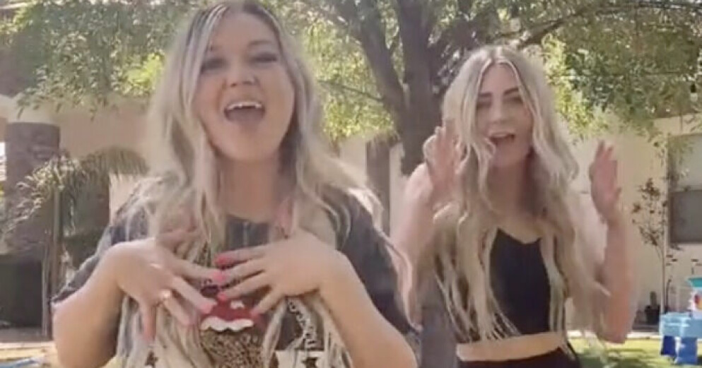 Sav Martin, 27, och Tizziana, 20, är nu bästa vänner och dansar gärna på TikTok. Sav Martin och Tizzina