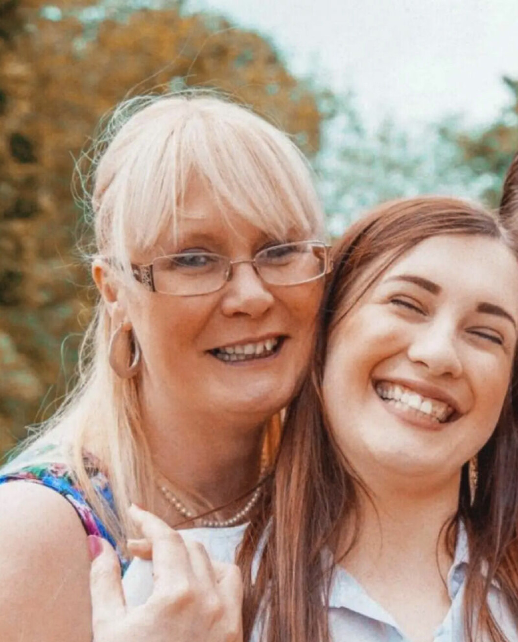 Jane Wilding, 53, skulle köra sin dotter Ali Bramford, 28, till sjukhuset. Men längs med vägen tappade de bort sig – och den lilla flickan hade mer bråttom än mormor.