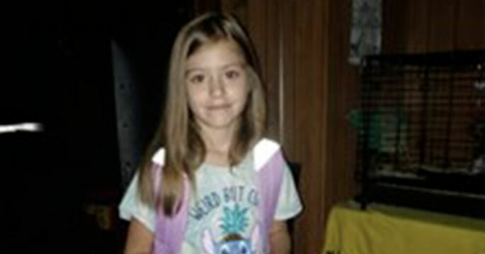 Trinity Hunt, 7, försvann i onsdags förra veckan från sitt hem i Kenton, Ohio. Panisklagen larmade mamman Jennifer Trosin polisen. Trinity Hunt