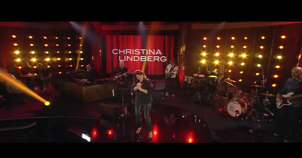 Christina fick sjunga en låt – nu är tittarna upprörda. CHRISTINA LINDBERG