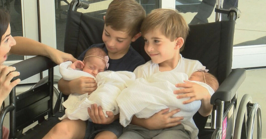 Tvillingarna Cooper och Grant Credo med tvillingarna Allie och Lola. Tvillingarna Cooper och Grant Credo med tvillingarna Allie och Lola