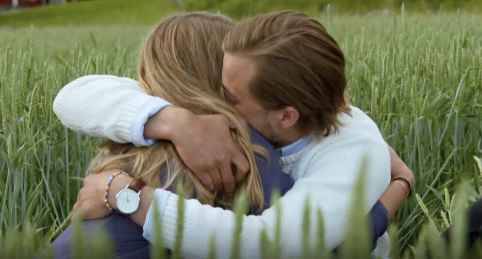 Det var kärlek i luften under Joacims slutval. Caroline Kejbert och Joacim Rickling