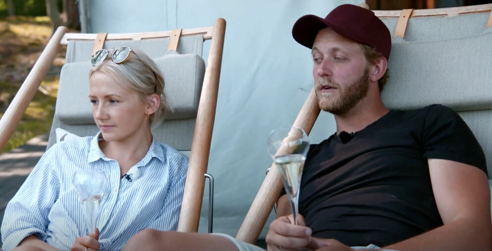 Lina och Filip på resa tillsammans efter slutvalet. Lina och Filip på resan.