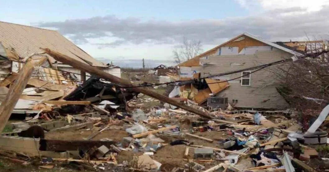 Jackie Koons mammas hus totalförstördes i tornadokatastrofen som drabbade Kentucky, USA. Tornadokatastrofen i Kentucky