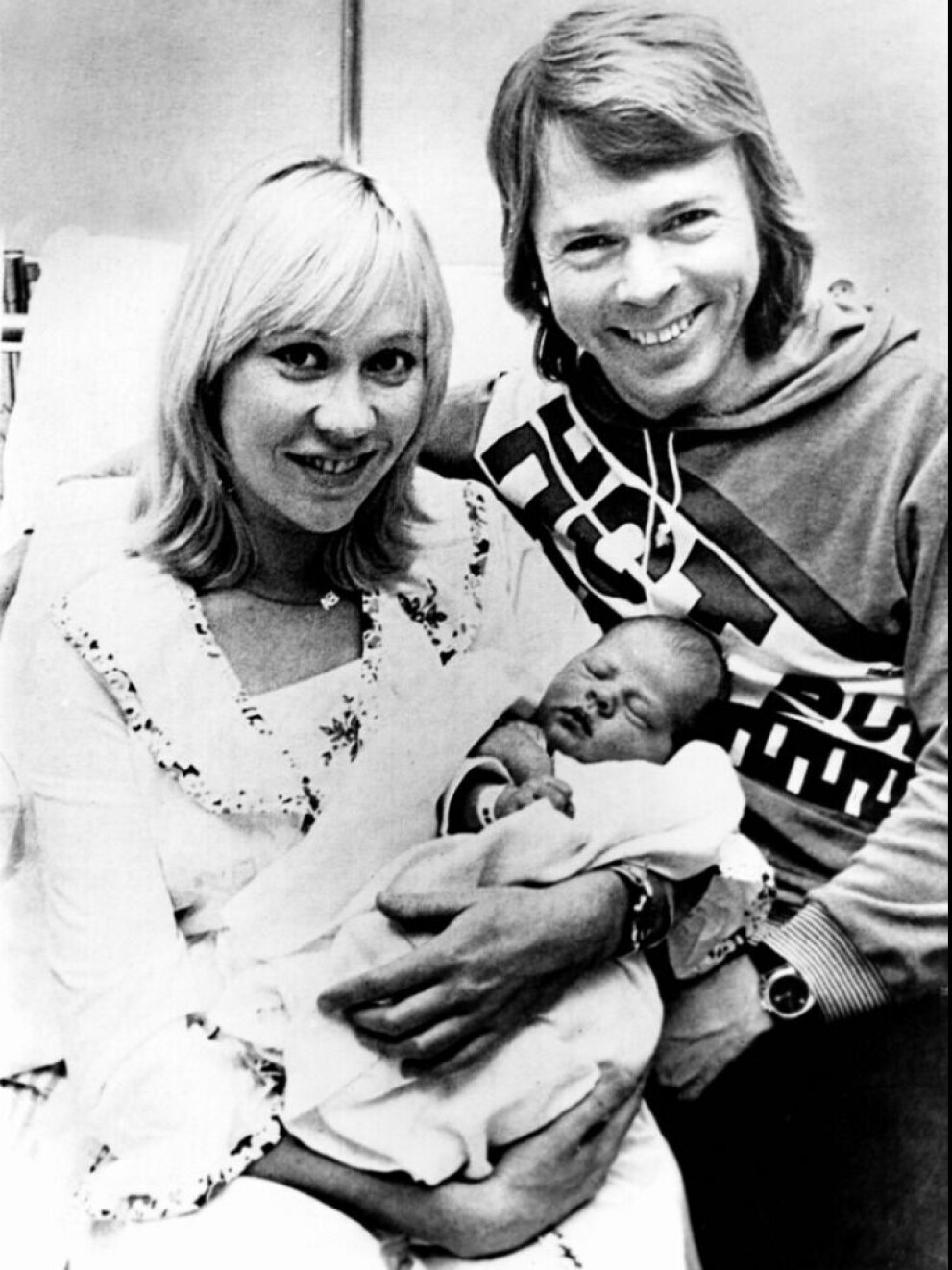 <span class=" bold" data-lab-bold_desktop="bold">Agnetha och Björn tillsammans med deras son Christian. </span>