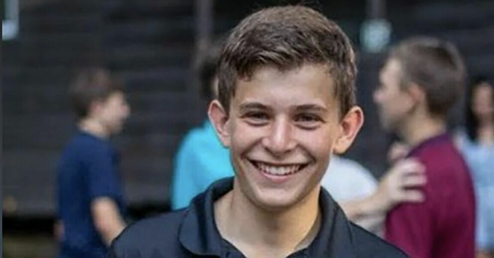 Teddy Balkind, 15, dog under en skolmatch mellan St. Luke och Brunswick i fredags efter att ha fått en skridsko över halsen. Teddy Balkind