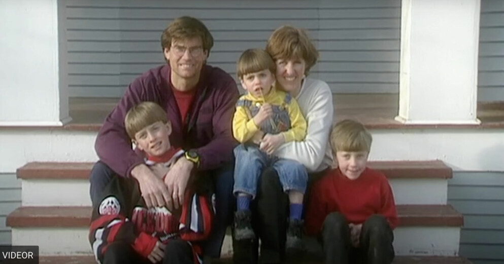 Alex Lowe med frun Jenni och barnen Max, Sam och Isaac. Bilden togs strax innan Alex död. Alex Lowe med familj