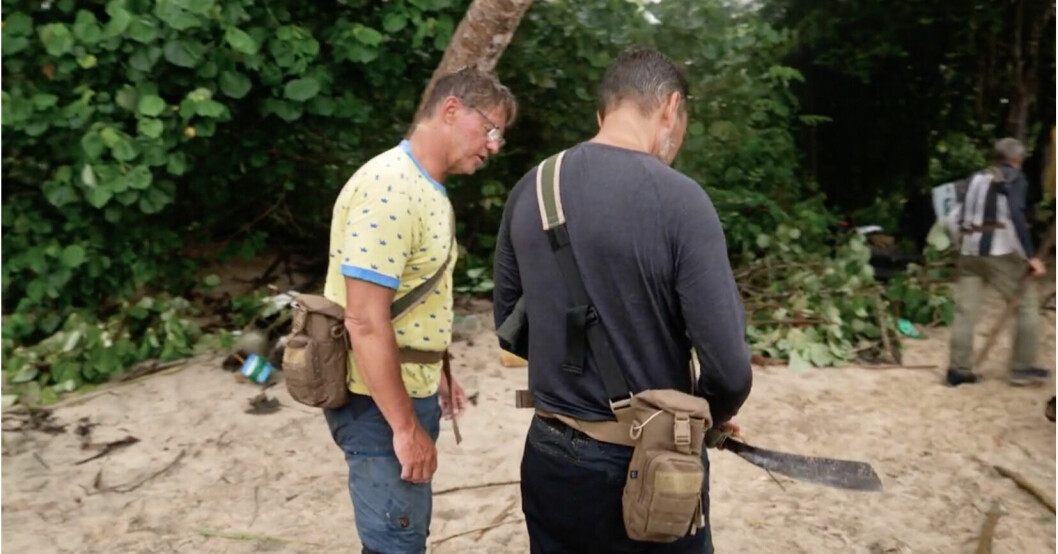 Danyel bestämmer att dr Mikael ska hålla sig i lägret. THE ISLAND SVERIGE