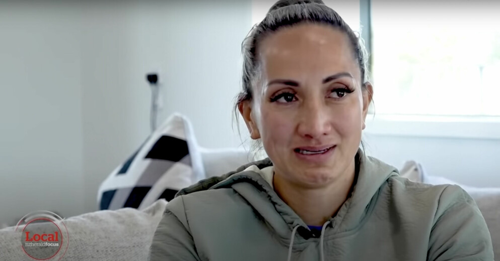 Dianne Akurangi säger att hon överlevde tack vare sönerna: ”Jag var inte redo att lämna”. Dianne Akurangi