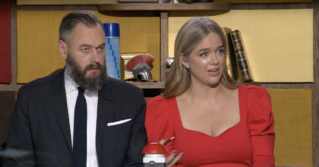 Olof Lundh och Ebba von Sydow visar mycket känslor i programmet Alla mot Alla, vilket nu fått artisten Christer Lindarw att gå i taket. Olof Lundh och Ebba von Sydow