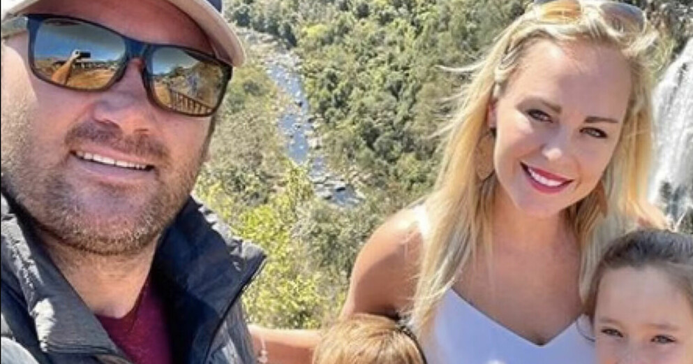 Pedrie Wannenburg färdades i bilen med hustrun Evette och barnen Isabelle och Francois när de blev påkörda. Pedrie Wannenburg, Evette, Isabelle och Francois
