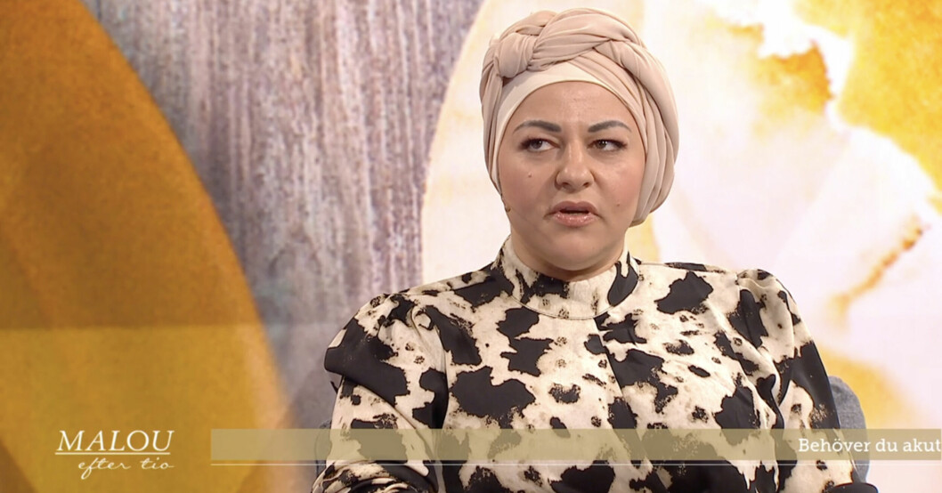 Zeina Mourtada berättar om dödsfallen i familjen i Malou efter tio. Zeina Mourtada