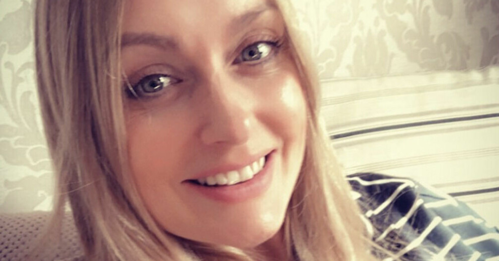 Rebecca Roberts, 39, hade ingen aning om att hon hade två barn i magen. Rebecca Roberts