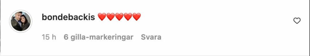 Bonde-Backis visar sitt stöd i hjärtan. Bonde-Backis visar sitt stöd i hjärtan.