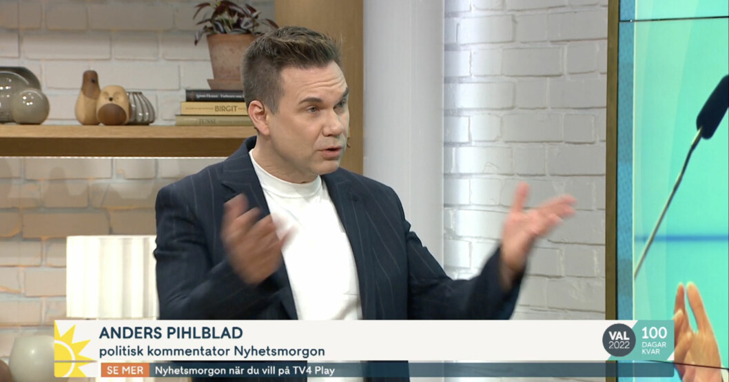 Anders Pihblad kommenterar presskonferensen i Nyhetsmorgon och säger att han aldrig sett något liknande. Anders Pihlblad