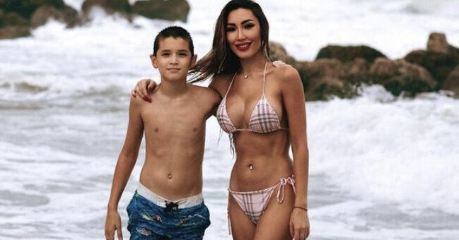 Aliia Roza med sin son.