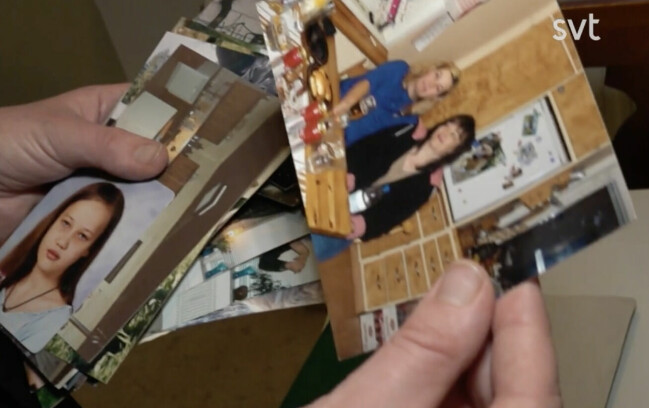 Guna ser tillbaka på sitt liv och sin mamma. Hon berättar att mamman älskade sina hundar och att hon skrattade och skojade mycket. Guna ser tillbaka på sitt liv och sin mamma. Hon berättar att mamman älskade sina hundar och att hon skrattade och skojade mycket.
