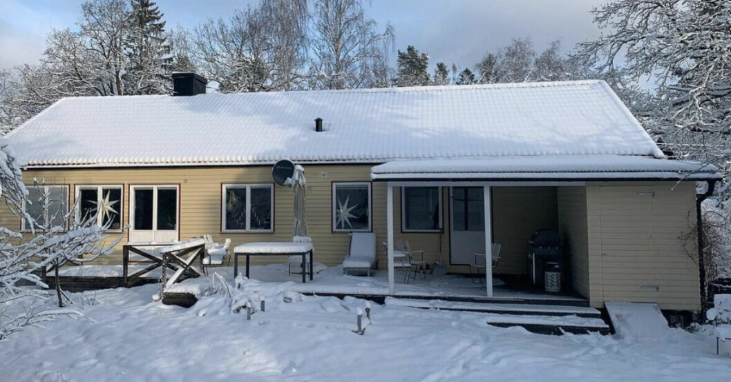Så här såg Villa Leander 5 ut 2020, innan fotomodellen köpte byggnaden. Så här såg Villa Leander 5 ut 2020, innan fotomodellen köpte byggnaden.