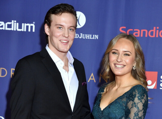 Ebba Årsjö och nya pojkvännen på idrottsgalan 2023.