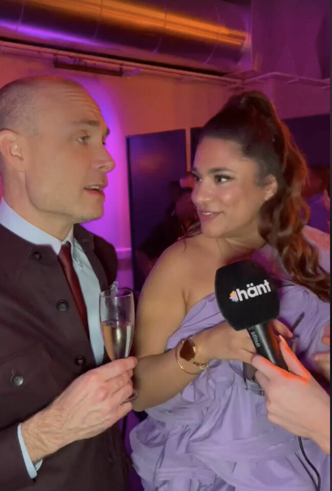 Programledarduon Farah och Jesper skålar i bubbel!