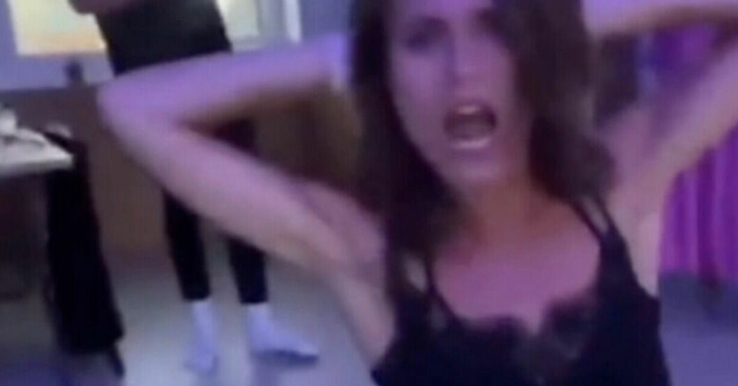 Sanna Marin rockar loss. Sanna Marin rockar loss.