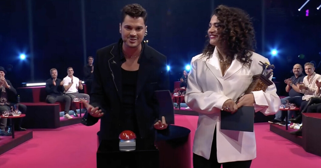 Oscar tryckte på knappen! OSCAR ZIA, FARAH ABADI