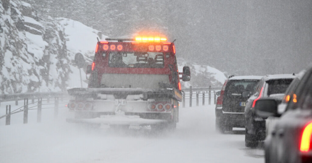 Snön som väntar kan komma att påverka trafiken. Arkivbild. Våren dröjer – nytt snöfall väntar