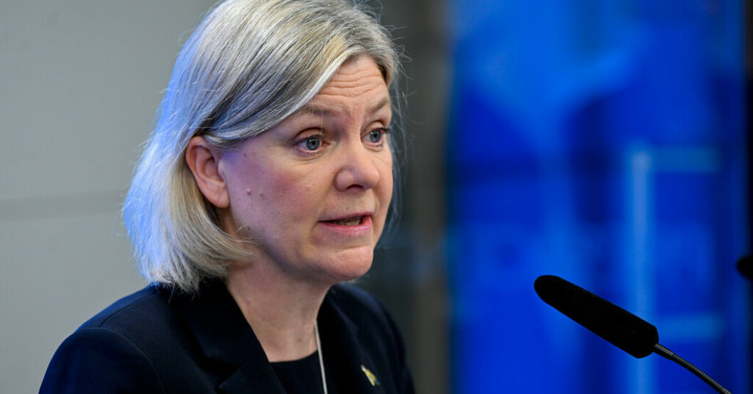 Socialdemokraternas partiledare Magdalena Andersson vill att regeringen S: Korta tiden för beslut om vindkraft