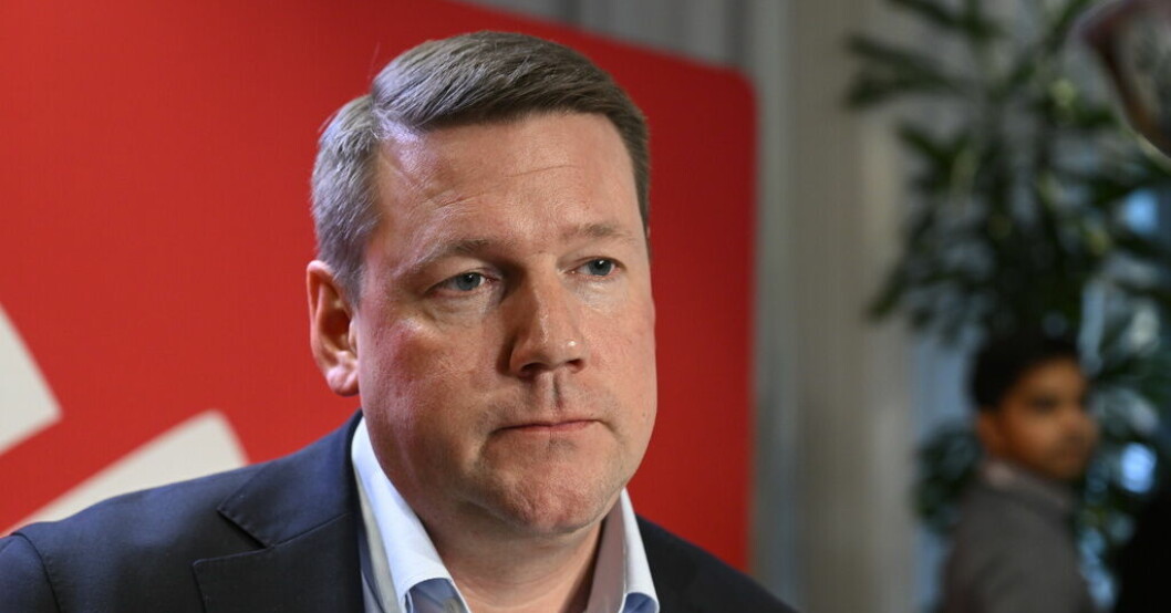 Socialdemokraternas partisekreterare Tobias Baudin säger att beslutet att neka 98 personer att bli medlemmar i S i Botkyrka ligger fast, inför mötet den 18 mars om vem som ska vara partiets toppnamn där. Arkivbild. Beslut ligger fast – S nekar 98 medlemskap