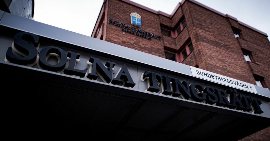 Solna tingsrätt. Arkivbild. Man får livstids fängelse för mord på hustru