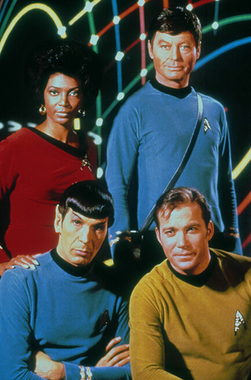 Nichelle Nichols fick sitt genombrott i Stark Trek. Här tillsammans med DeForest Kelly (”Bones”) Leonard Nimoy (”Spock”) och William Shatner (”Kapten Kirk”). Star Trek