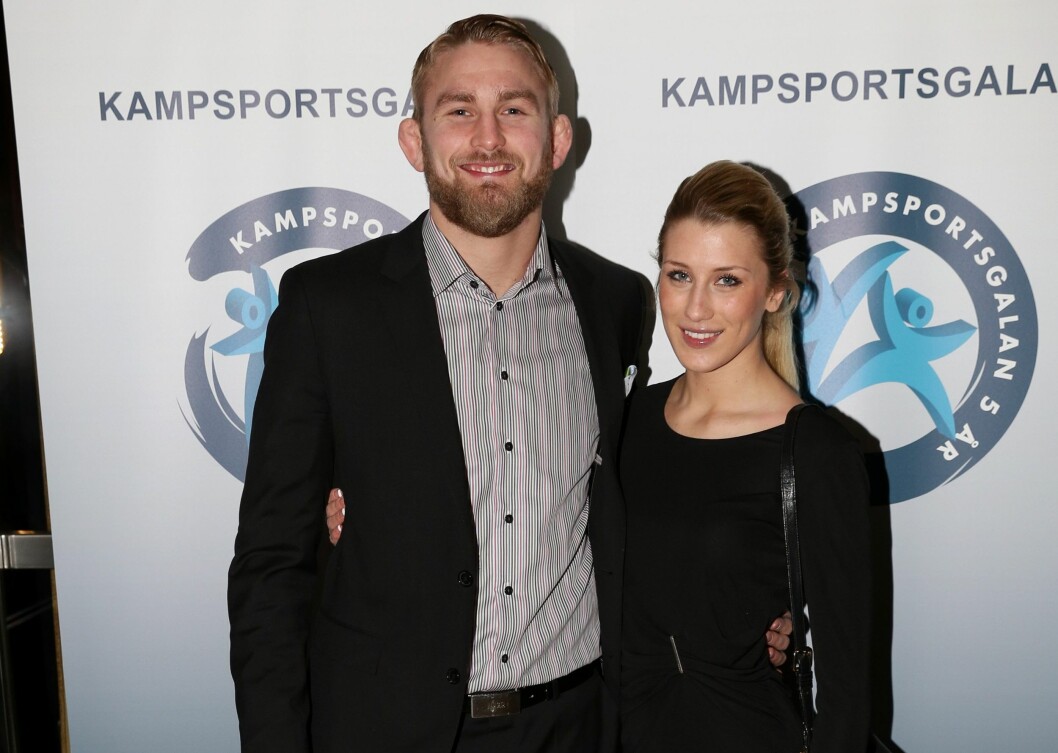 Alexander friade till Amanda i somras. Foto: Stella Pictures Alexander friade till Amanda i somras. Foto: Stella Pictures
