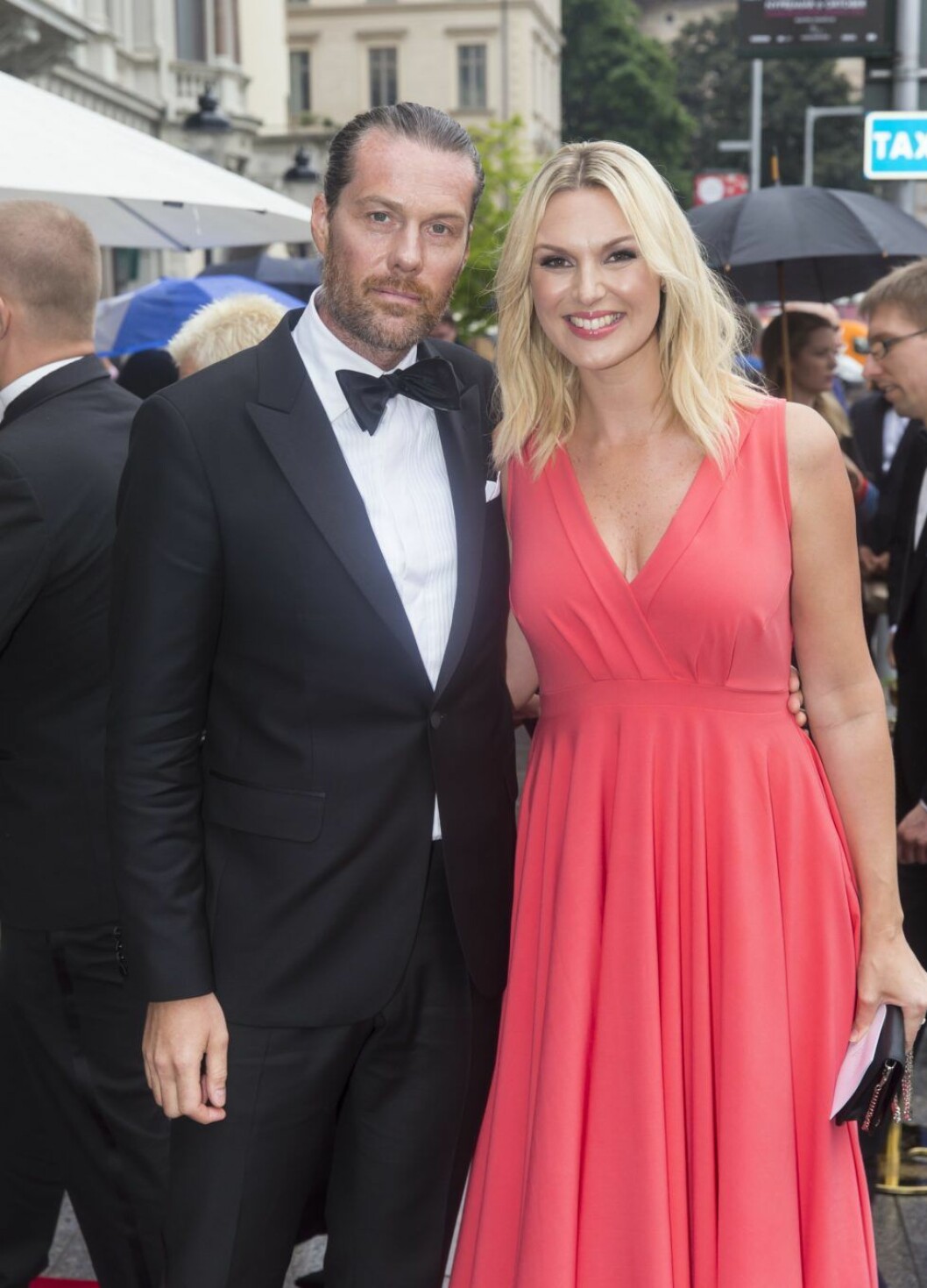 Sanna Nielsen vill inget hellre än att blida en egen familj med maken Joakim Ramsell. ste-polar-music-5594377.jpg
