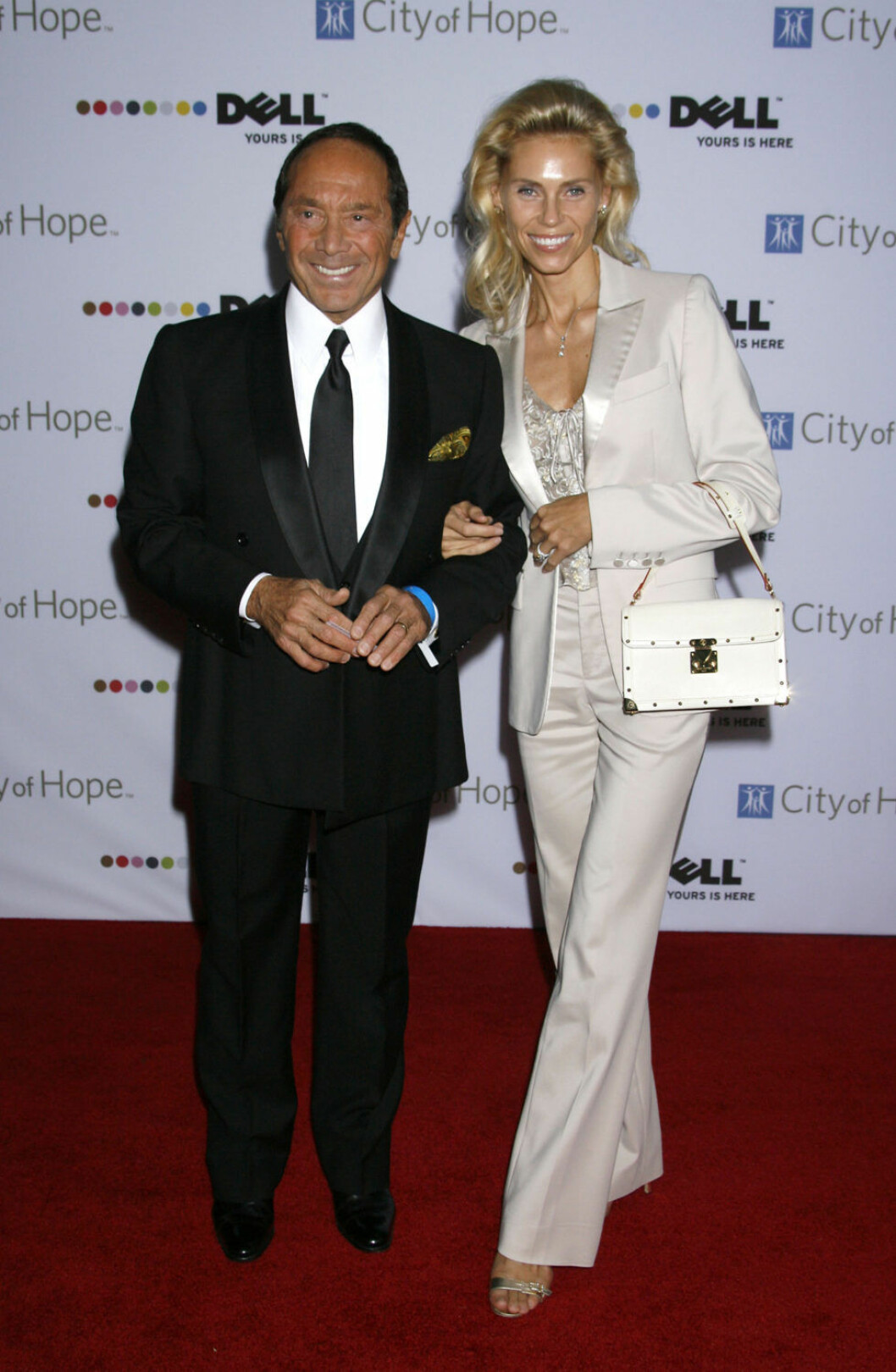 Paul Anka och Anna fick sonen Ethan 2006 och var gifta mellan 2008 och 2010.