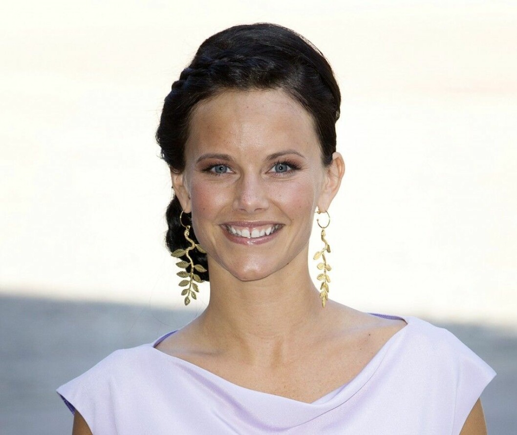 Imorgon blir Sofia Hellqvist prinsessa. Foto: Stella Pictures Foto: Stella