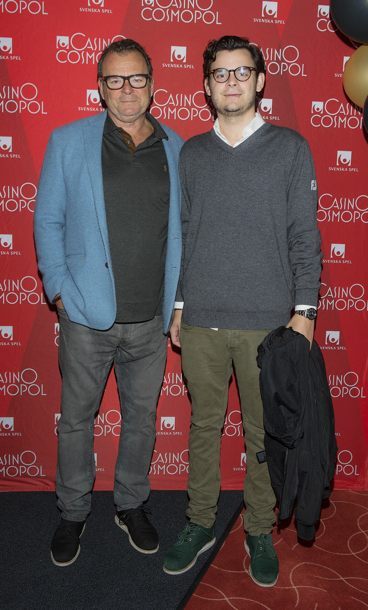 Steffo Törnquist och sonen Max under en lunchinvigning av Casino Cosmopol 2017. Steffo Törnquist och sonen Max Törnquist under en lunchinvigning av Casino Cosmopol 2017.