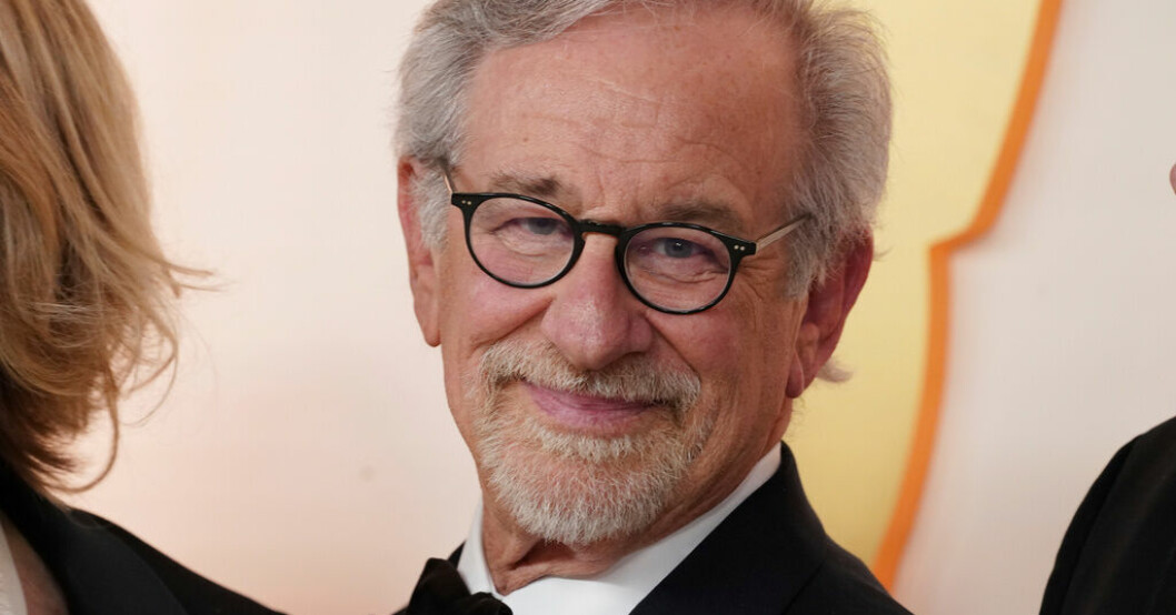 Steven Spielberg vid årets Oscarsgala. Arkivbild. Steven Spielberg ångrar förändringarna i "ET"