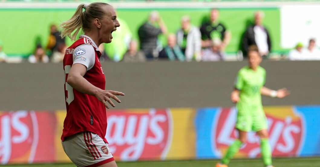 Stina Blackstenius målskytt i Champions League-semifinalen. Blackstenius målskytt – räddade Arsenal i CL-semin