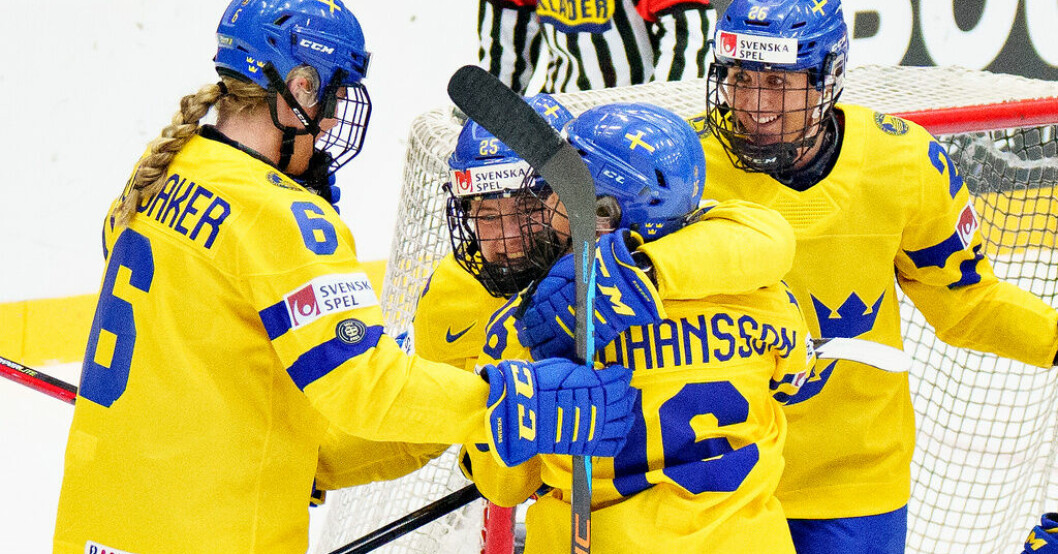 Sverige är klart för kvartsfinal i VM. Arkivbild. Superduon briljerade – Sverige till VM-kvart
