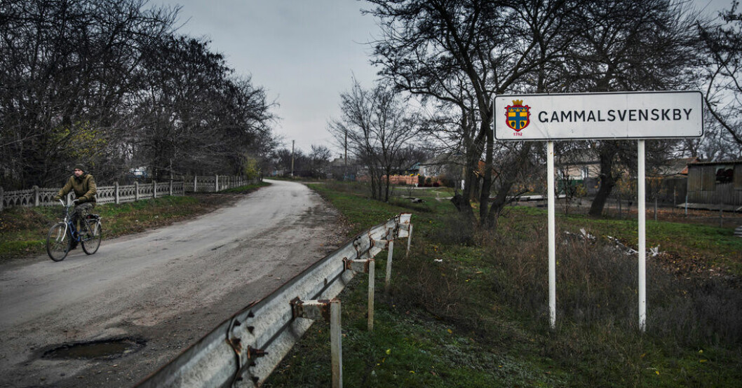 Sverigekopplade Gammalsvenskby ligger på floden Dneprs västra strand, knappt tio mil uppströms från storstaden Cherson. Arkivbild. Gammalsvenskby utsatt för hård rysk beskjutning