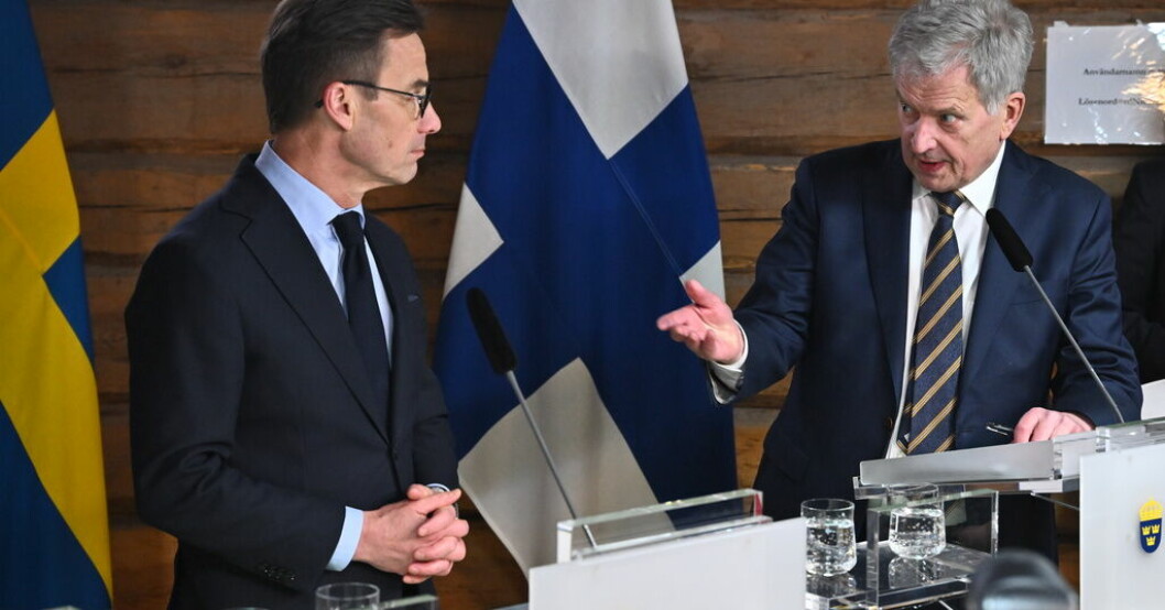 Sveriges statsminister Ulf Kristersson och Finlands president Sauli Niinistö under ett möte på Harpsund. Arkivbild. Kristersson till nordiskt möte hos Niinistö