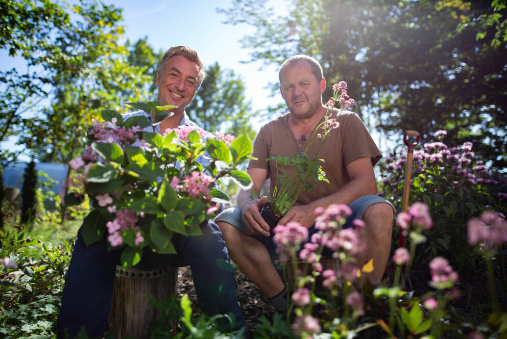Tareq Taylor och John Taylor i Trädgårdstider säsong 10, 2021