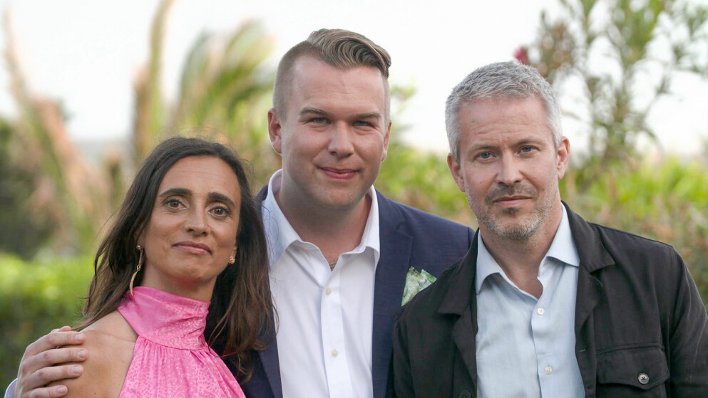 Sexologen Louise Mazanti, programledaren Farao Groth och parterapeuten Björn Hedensjö i Vi eller aldrig. Sexologen Louise Mazanti, programledaren Farao Groth och parterapeuten Björn Hedensjö i Vi eller aldrig.